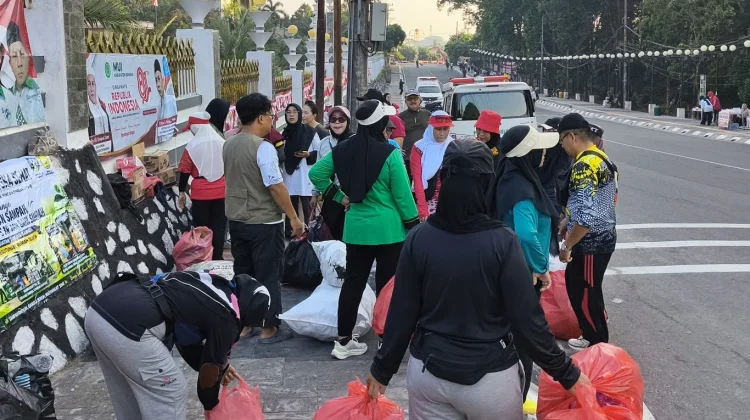 Kumpulkan Botol Plastik, Warga Bukit Betung Tukar Jadi Minyak Goreng dan Terigu