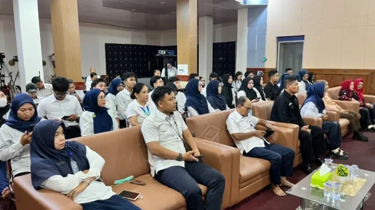 Kabag TU RRI Sungailiat Susi Jumihartini Purna Tugas