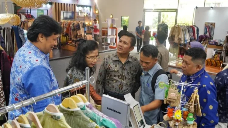 Kain Cual dan Anyaman Resam Babel Memikat di Kriyanusa 2026