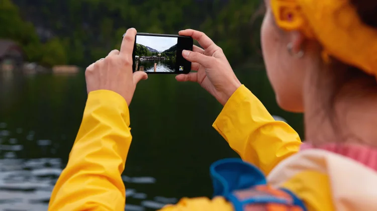 Smartphone vs Kamera Digital, Pilihan Fotografer Muda Bangka Belitung