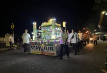 Pawai Tanglong Perdana Semarakkan Sungailiat jelang Ramadan