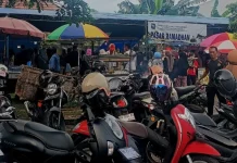 Pasar Ramadan di Orom Sungailiat Sarat Pengunjung