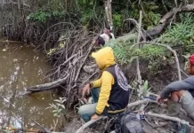 Memancing Jadi Pilihan Ngabuburit Ala Angler Sungailiat