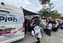 Antusias Warga Sungailiat Tukar Uang di Taman Kota