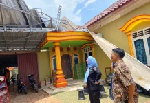 Pemkab Basel Bantu Korban Puting Beliung di Tukak Sadai