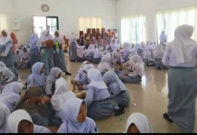 SMKN 1 Sungailiat Gelar Lomba Parcel Ramadan