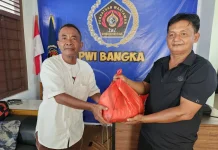 Menjelang Idulfitri, PWI Bangka bagi Sembako untuk Wartawan