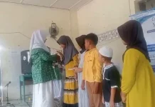 Kolaborasi Fatayat NU dan MDL Bangka Santuni Yatim