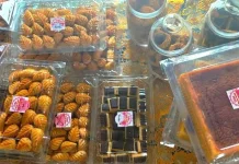 Omzet 'Cake Bundos' Naik 25 Persen jelang Lebaran