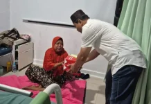 ASN Babel Peduli Bagikan Paket Sahur kepada Keluarga Pasien