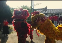 Barongsai Meriahkan Bukber SMP Plus Setia Budi Sambut Libur Lebaran