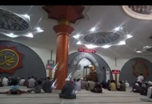 Sambut 1 Syawal, Gema Takbir  Berkumandang di Masjid Agung Sungailiat