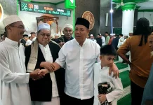 Gubernur Bangka Belitung Ikuti Salat Id di Masjid Assa'adah Pangkalpinang