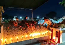 Warga Tionghoa Rayakan Cheng Beng di TPU Sentosa Pangkalpinang