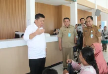 Pelayanan Prima, Gubernur Tinjau Langsung Samsat Belitung