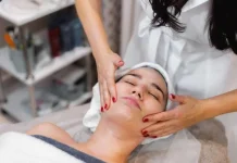 Perawatan Facial Bantu Atasi Masalah Kulit