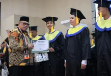 Sebanyak 243 Siswa SMKN 1 Manggar Belitung Timur Lulus
