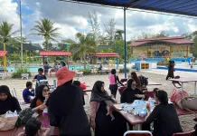 Akhir Pekan di Kolam Pemandian Air Panas Pemali