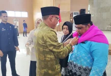 Bupati Djoni Lepas 42 Jamaah Haji dan Titip Doa untuk Kabupaten Belitung