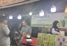 Peserta Bazar UMKM Layani Transaksi Pembayaran dengan Metode QRIS