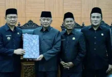 Bupati Algafry Paparkan Raperda RTRW kepada Legislatif Bangka tengah
