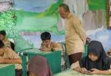Pemkab Bateng Gaet RT & RW Tekan Angka Putus Sekolah
