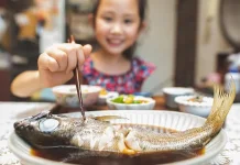 Pemkab Bangka Barat Laksanakan Gerakan Makan Ikan sejak Dini