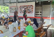 Ratusan KPM di Kelurahan Paritpadang Terima Bantuan Pangan