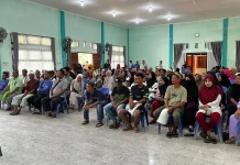 500 Nelayan Belitung Timur yang Terdampak Angin Kencang Dapat Sembako
