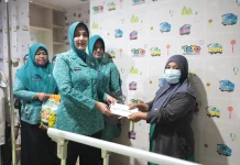 Sambut Hari Anak Nasional, TP-PKK dan Baznas Babel Salurkan Bansos