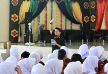 Imigrasi Tanjungpandan Sosialisasikan Bahaya TPPO kepada Pelajar di Beltim