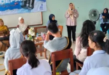 Pelajar Bangka Diedukasi Pentingnya Menunda Pernikahan Dini