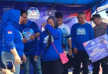 Warga Tanjungpandan, Noviar Terima Hadiah Umroh dari DPD Demokrat Babel