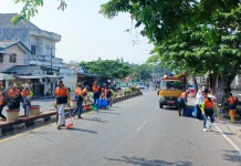 DLH Bangka Kerahkan 60 Tenaga Kebersihan Selama Pawai Karnaval