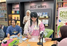 DIY Pouch Journal: Cara Bikin Sampul Makin Personal & Rajin Menulis