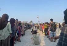Semarak HUT ke-81 RI, Warga Nelayan 1 Sungailiat Ikuti Berbagai Lomba Tradisional
