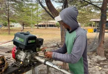 Gelombang Tinggi, Nelayan Belitung Timur Kurangi Aktivitas Melaut