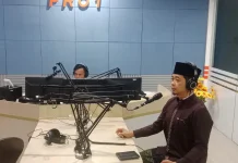 Menggunakan HP tanpa Kontrol Mengurangi Waktu Berkualitas