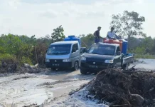 Sumur Kering, Warga Belitung Beli Air Bersih Rp100 Ribu per Ton