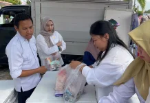 7 Ton Ayam Beku dari Bekasi Dijual Rp39 Ribu/kg di Pasar Murah Beltim