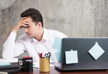 Lelah Bandingkan Capaian Karier, Pendengar Pro 2 Soalkan Career Dysmorphia di RRI