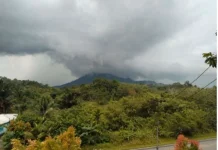 Warga Berharap Hujan, BMKG Jelaskan Fenomena Mendung tanpa Hujan
