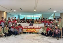 Mengabdi Lebih dari 12 Tahun, JNE Umrohkan 1.200 Karyawan