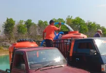 Permintaan Tinggi, Penjual Air Raup 10 Tedmon Sehari