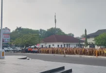 Apel Gabungan Pemkot Pangkalpinang Diwarnai Penghargaan dan Evaluasi ASN