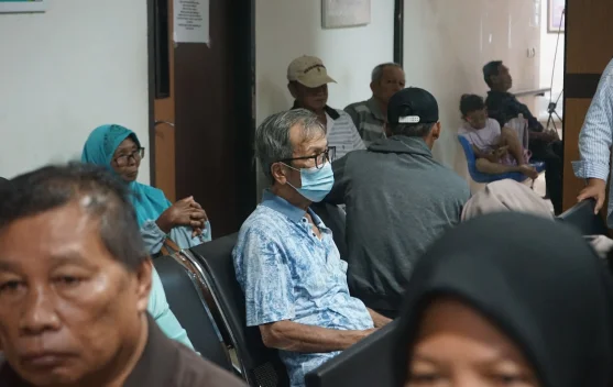 Pola Konsumsi Tidak Sehat pada Anak Muda Picu Risiko Penyakit Ginjal