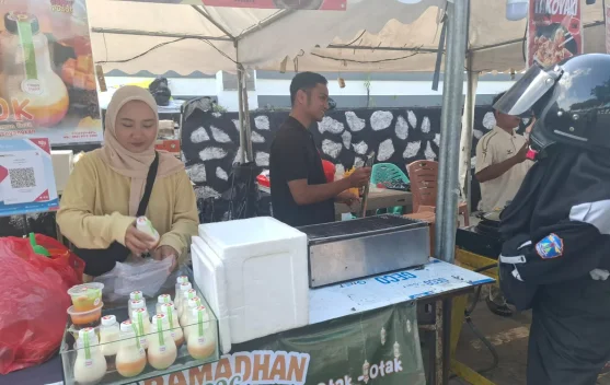 Pudot, Minuman Puding Sedot yang Cocok untuk Berbuka