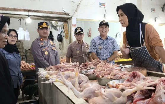 Harga Ayam Potong Merangkak Naik jelang Lebaran