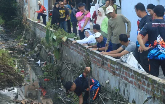 Normalisasi Sungai Pangkalpinang Dipercepat untuk Cegah Banjir Musim Hujan