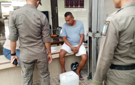 Satpol PP Bangka Tegaskan Arak Hanya untuk Prosesi Adat dan Keagamaan